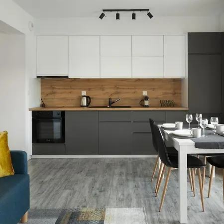 Rodzinny - Lamelowy Kudowa-Zdrój